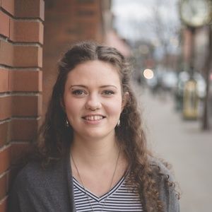Meet your Posher, Robyn